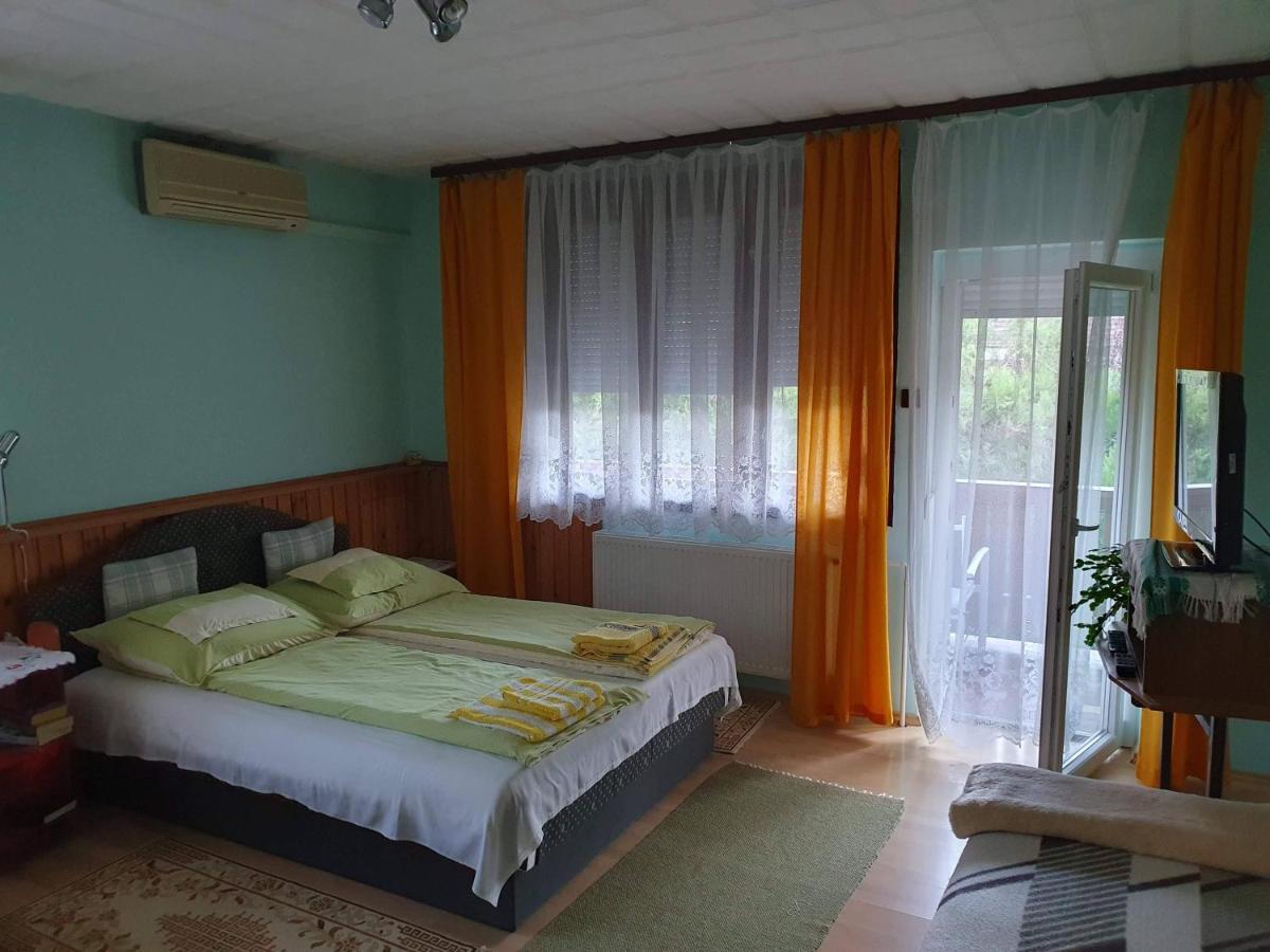 Pereszlenyi Vendeghaz Otel Visegrád Dış mekan fotoğraf