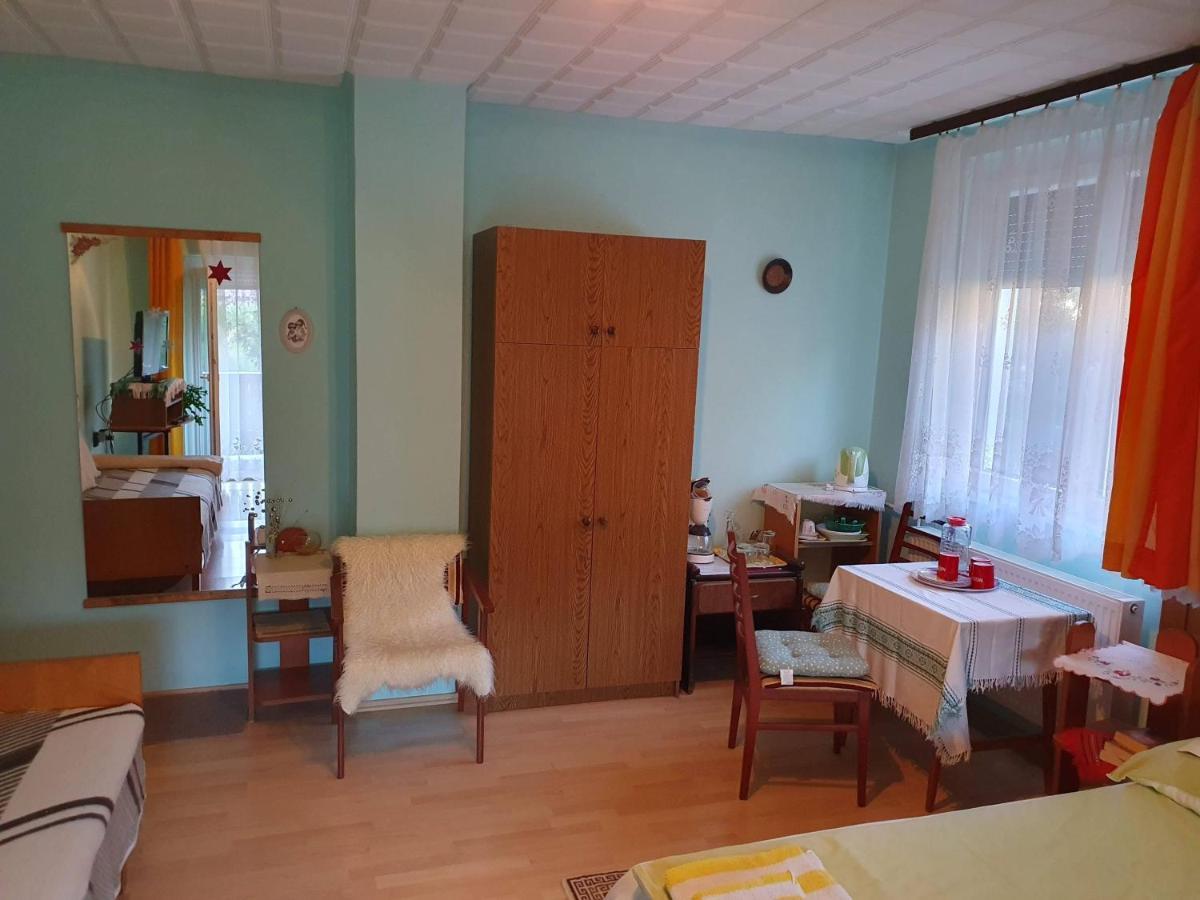 Pereszlenyi Vendeghaz Otel Visegrád Dış mekan fotoğraf